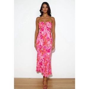 Hello Molly Summer Mood Vibrant Pink Retro Floral Dress